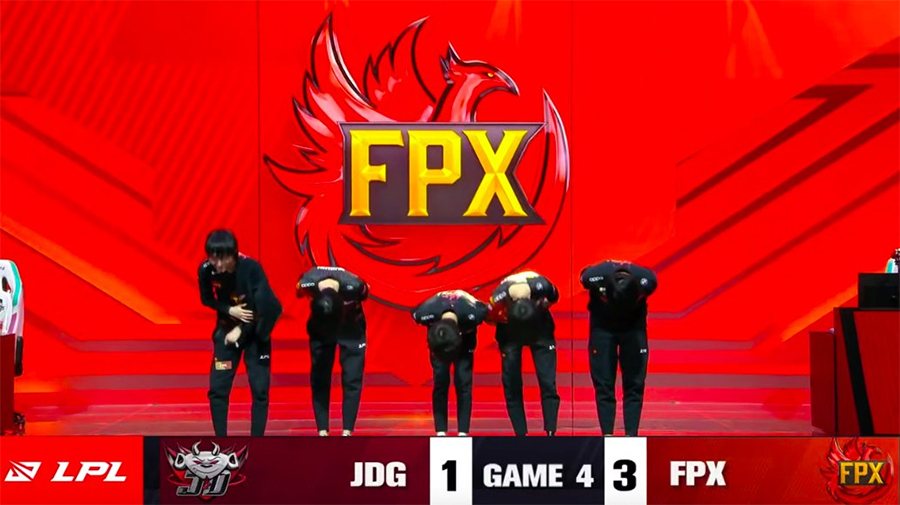Kết quả Playoffs LPL Mùa Xuân 2021 hôm nay 5/4: JDG vs FPX - Phượng Hoàng tung cánh