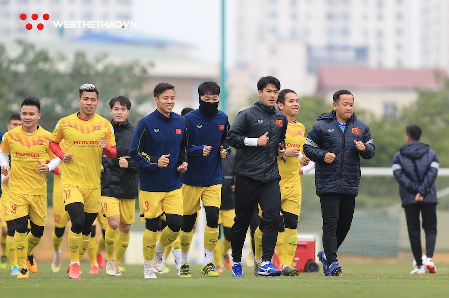 Tuyển Việt Nam bị Thái Lan rút ngắn trên BXH FIFA