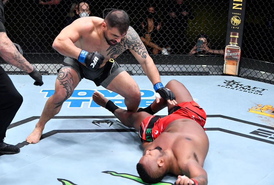 Lão tướng UFC Jarjis Danho trở lại sau 4 năm đầy ngoạn mục với cú knockout