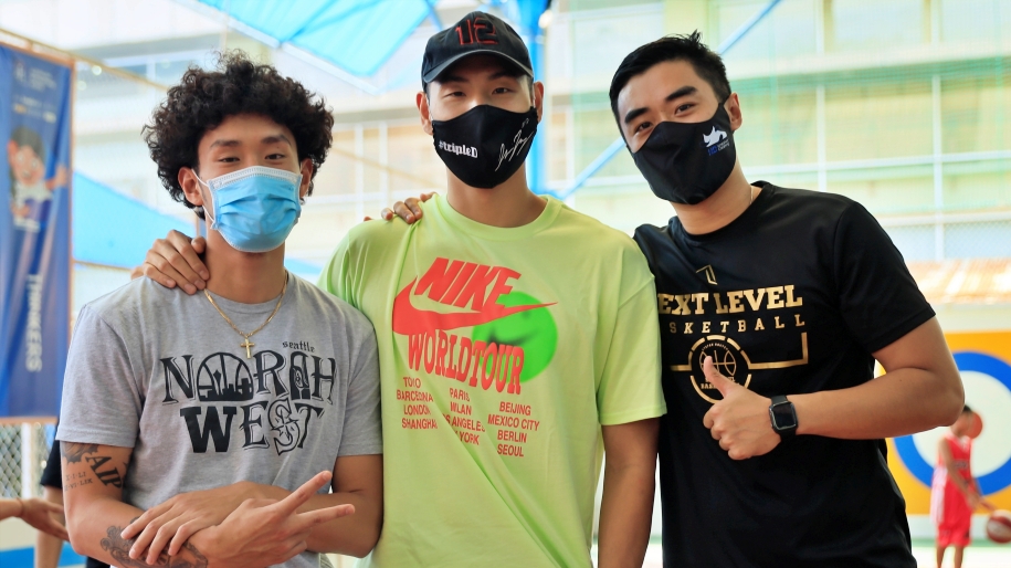 Justin Young, Khoa Trần, Stefan Nguyễn dự khán CFT 3x3 Tournament