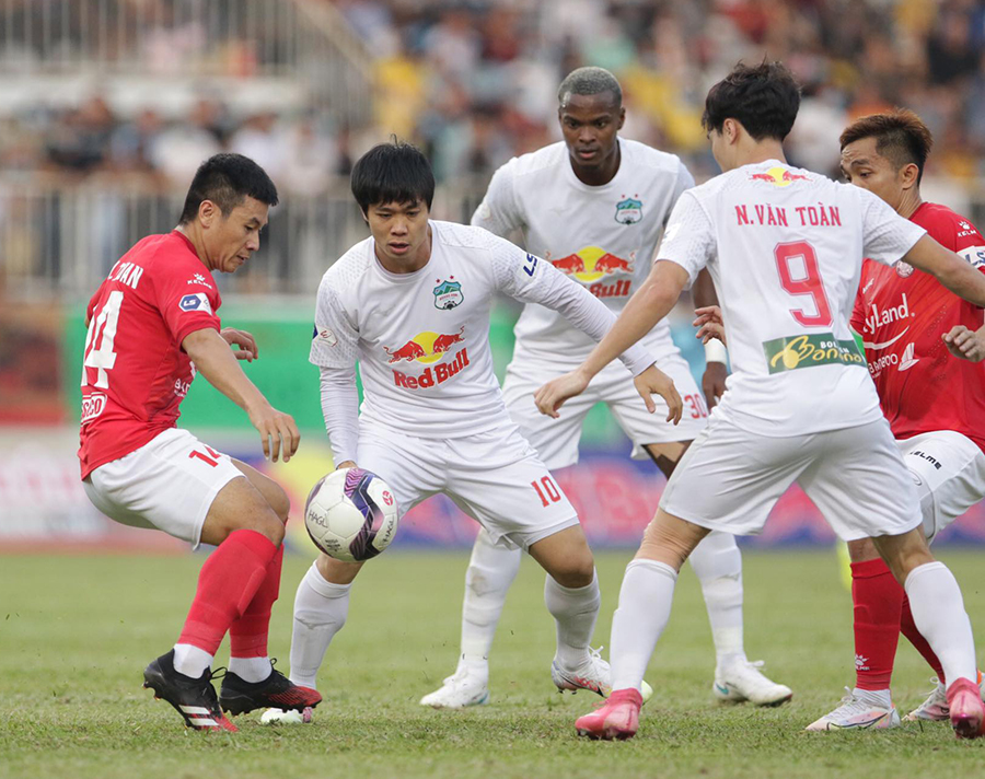 Lịch thi đấu vòng 10 V.League 2021: Đại chiến HAGL vs Hà Nội