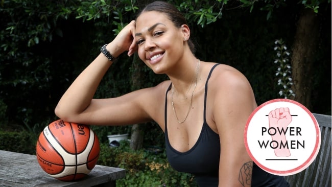 Liz Cambage: Từ nữ cầu thủ nhận lương cao nhất thế giới tới người mẫu nghiện sex của Playboy