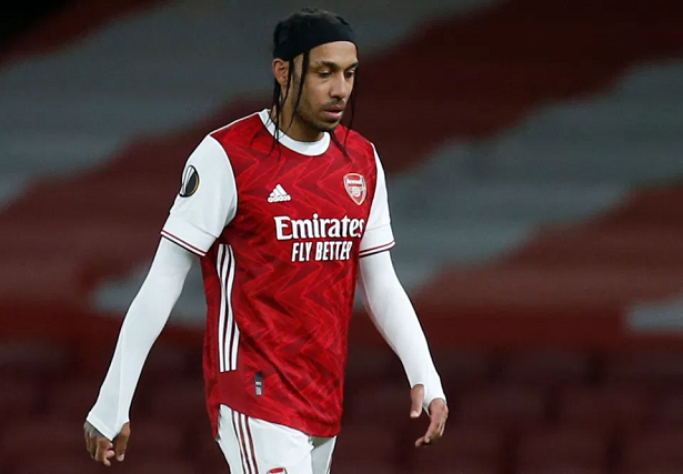 Aubameyang đăng ảnh nằm giường bệnh khi Arsenal thắng lớn
