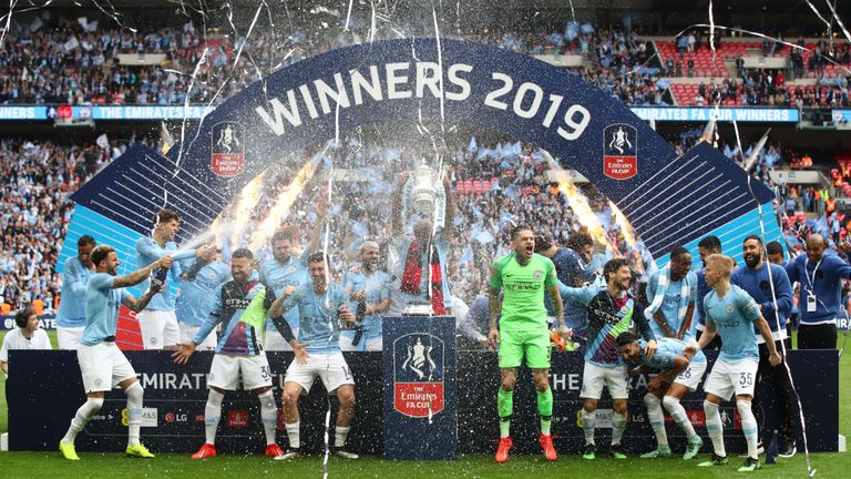 Man City sẽ vượt qua MU tại Wembley nếu đánh bại Chelsea
