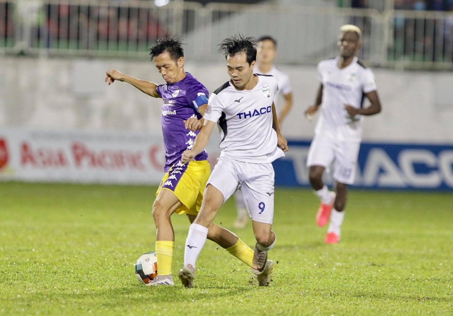HAGL vs Hà Nội: “Cửa trên” và một điểm của HLV Kiatisuk