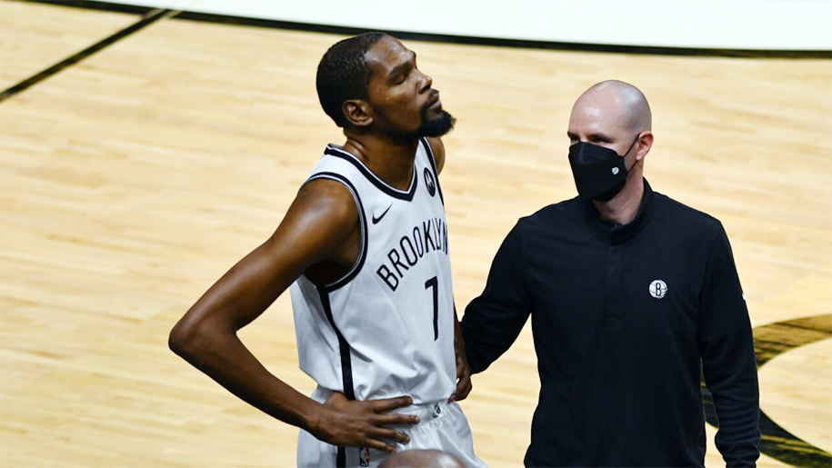 Kevin Durant rời sân giữa chừng vì chấn thương: Đám mây đen tiếp tục bao trùm Brooklyn Nets?