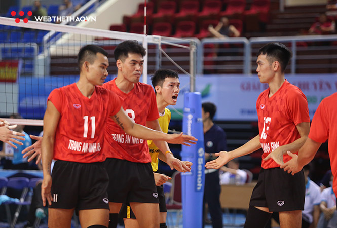 Chung kết nam Cúp Hùng Vương 2021: Màn tranh tài giữa các tuyển thủ