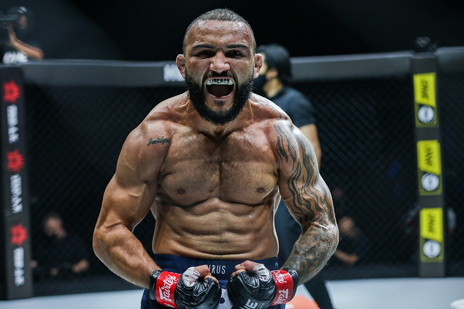 Đấm đối thủ "đứng hình", John Lineker đòi ONE Champions suất tranh đai