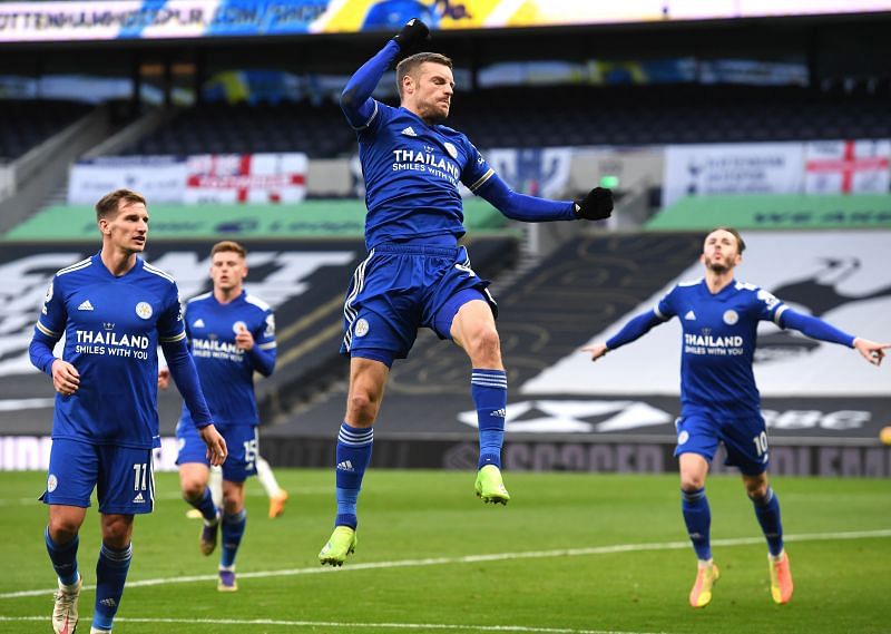 Lịch trực tiếp Bóng đá TV hôm nay 26/4: Leicester City vs Crystal Palace