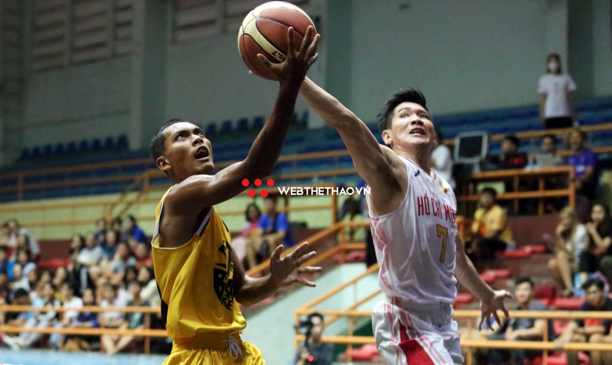 Saigon Heat tạm nói lời chia tay "Báo đen" Anh Kiệt