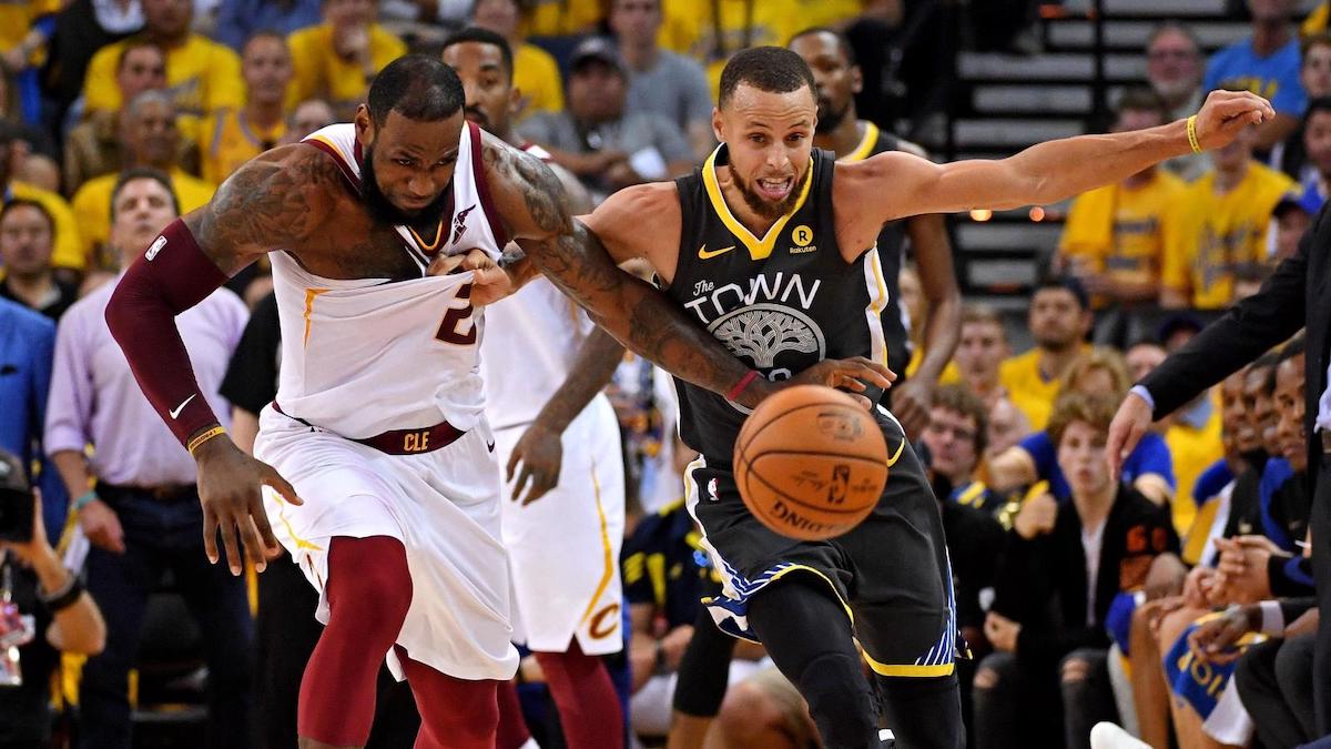 Top 5 cú ném ghi điểm xa nhất lịch sử NBA