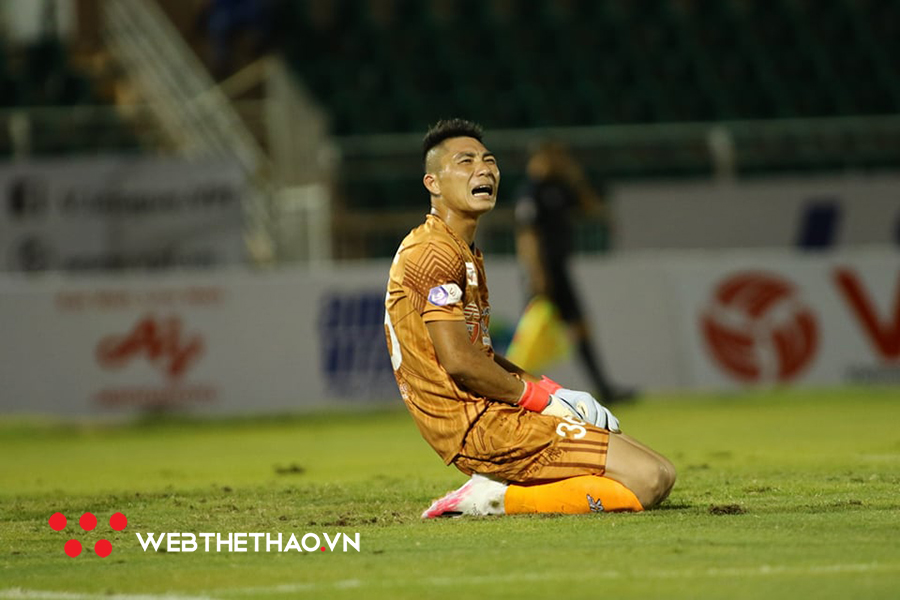 Cúp QG 2021: Các CLB V.League thua sốc đại diện hạng Nhất