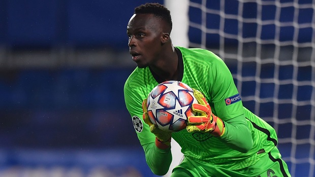 Người hùng Chelsea từng thất nghiệp cả năm trước khi nhảy vọt