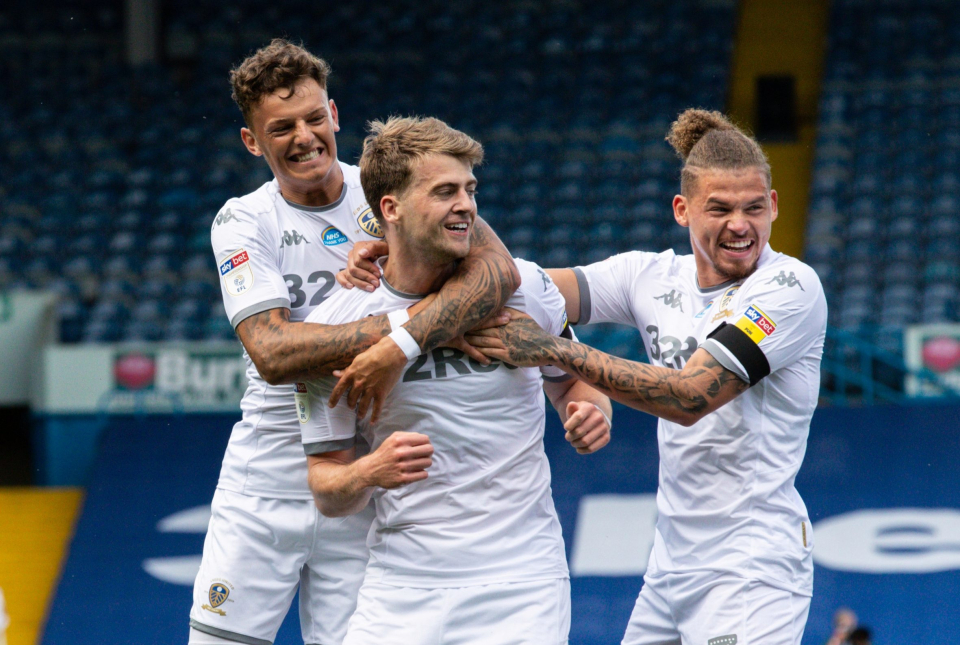 Nhận định, soi kèo Brighton vs Leeds, 21h00 ngày 01/05