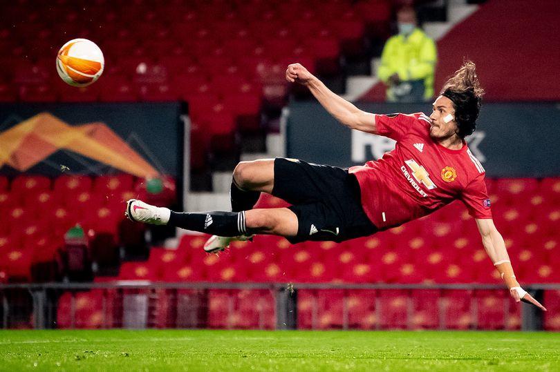Cavani khiến MU khó xử trong thương vụ trị giá 100 triệu bảng
