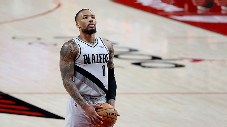 Đau lòng với Damian Lillard: Cố nén đau thi đấu dù dính một loạt chấn thương