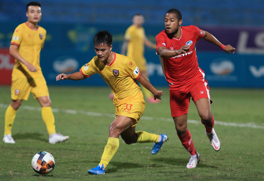 Tránh "vỡ", VPF đưa ra hai phương án tổ chức trận Viettel vs Hà Tĩnh