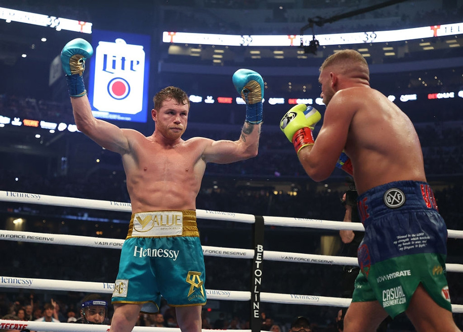 Canelo Alvarez: "Chiến thắng không khó như tôi tưởng tượng"