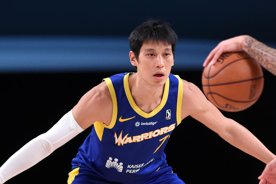 Jeremy Lin trần tình mùa thất nghiệp: “Tôi nghĩ mình đủ đẳng cấp là cầu thủ NBA”