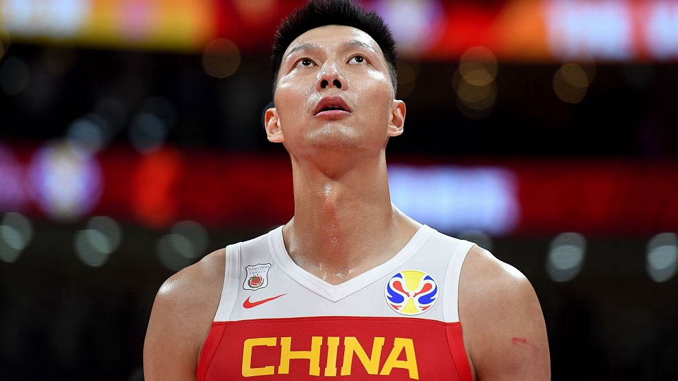 Yi Jianlian trở lại ĐT Trung Quốc sau 9 tháng đứt gân Achilles, tìm vé Olympic