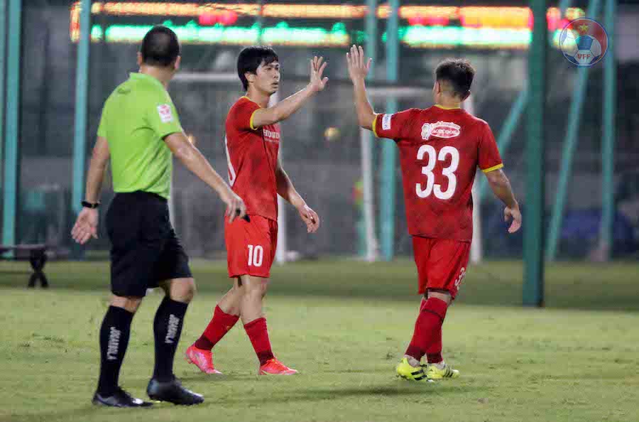Kết quả đội tuyển Việt Nam vs U22 Việt Nam: Đoàn Văn Hậu trở lại, Công Phượng ghi bàn