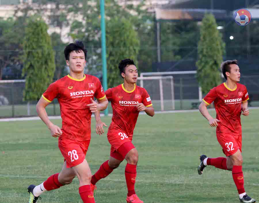 ĐT Việt Nam vắng bóng "bệnh binh", HLV Park Hang Seo thở phào