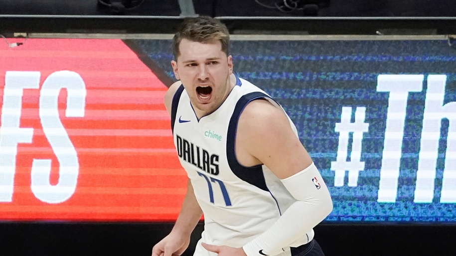 Doncic ghi 31 điểm, kéo Mavericks tới thắng lợi game 1 trước Clippers