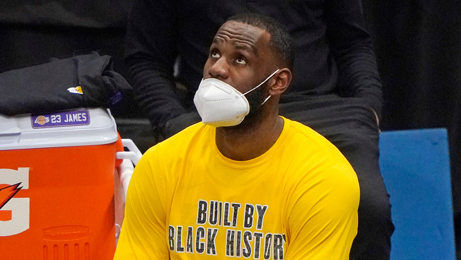 Có người cho rằng NBA “không dám cấm LeBron thi đấu" vì COVID-19: Thực hư thế nào?