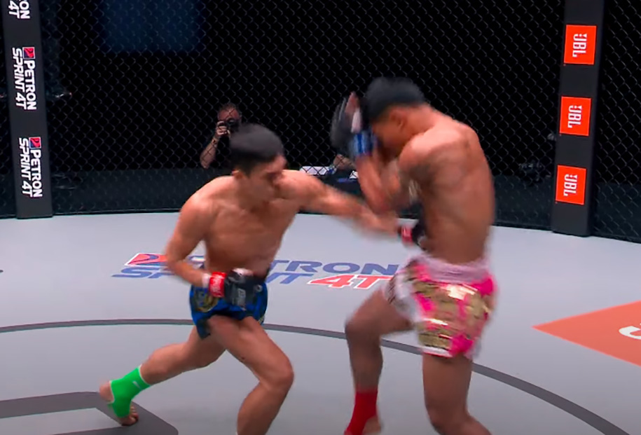 Saemapetch Fairtex gây sốc với 1 đấm "rụng" đối thủ Kulabdam