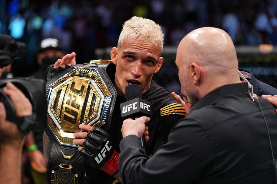 Charles Oliveira: “Bị đánh giá thấp hơn cả Dustin và Conor lại là chuyện tốt”