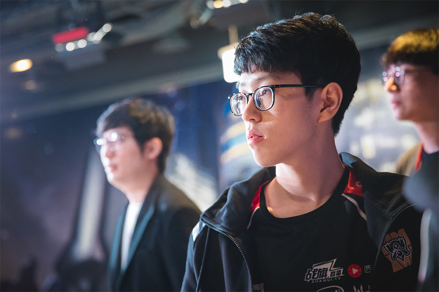 Tin chuyển nhượng LMHT 6/6: Team Flash có người đi rừng mới; Scout thành nội binh LPL