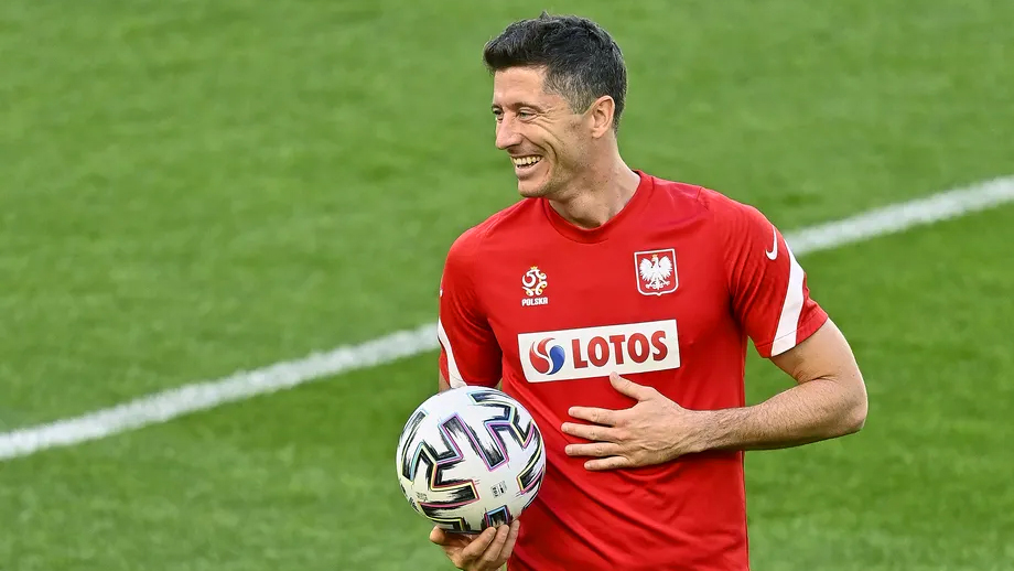 Xem ngay: Robert Lewandowski Xem ngay: Robert Lewandowski