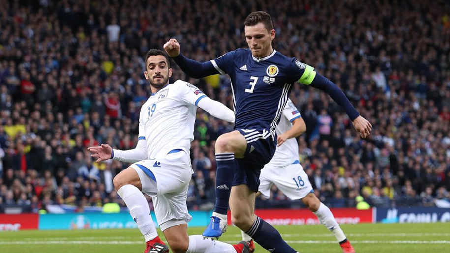 Ván bài phải thắng của tuyển Séc trước lịch sử u ám với Scotland