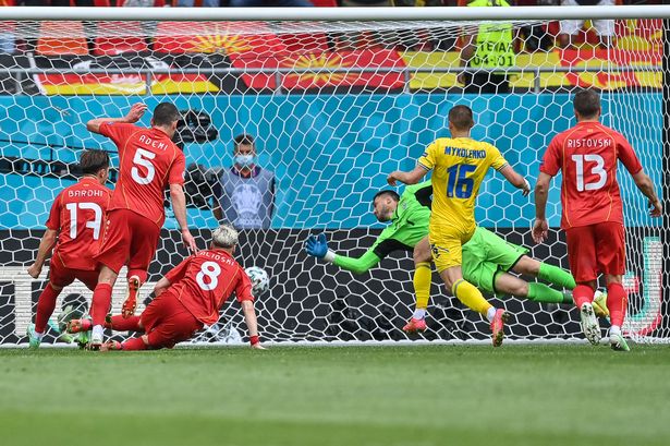 EURO 2021 gây bất ngờ về số lượng cầu thủ sút hỏng phạt đền