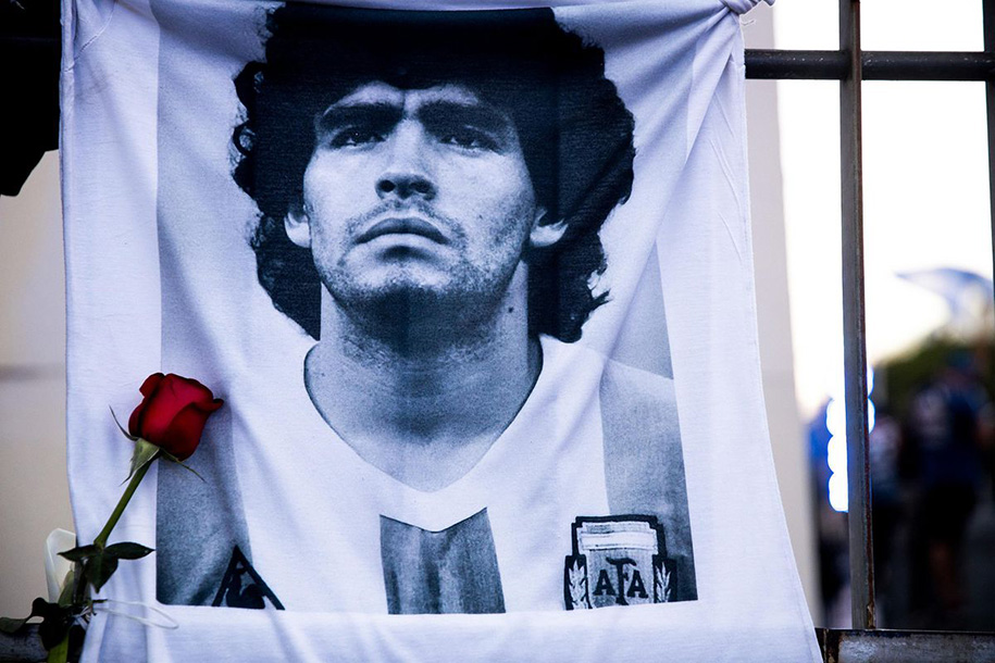 Các bác sĩ đã "giết" Maradona!