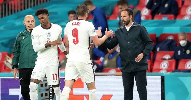 Harry Kane phản ứng g&igrave; khi bị thay ra trong trận Anh vs Scotland?