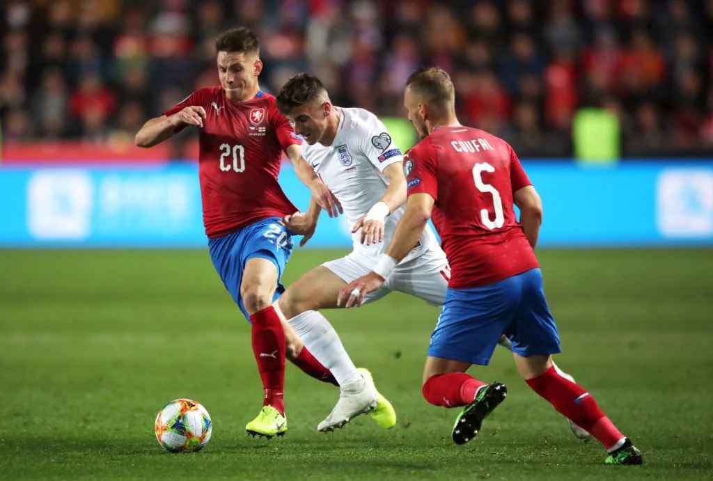 Lịch thi đấu bóng đá EURO 2021 hôm nay 22/6: Tâm điểm CH Séc vs Anh