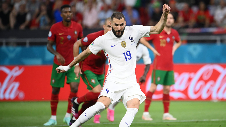 Benzema mất... mấy ngàn ngày mới lại ghi bàn cho Pháp?