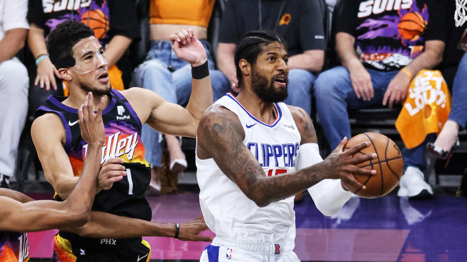 Paul George bật chế độ “Playoffs P", xuất sắc giành lại 1 chiến thắng cho LA Clippers