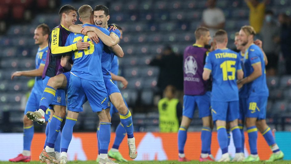 Kết quả Thụy Điển 1-2 Ukraine: Thắng kịch tính, Ukraine lần đầu vào tứ kết