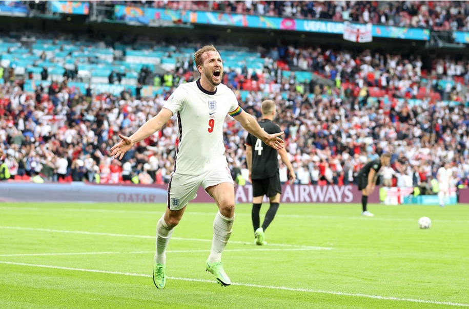 Jamie Redknapp: Harry Kane sẽ là Alan Shearer đệ nhị?