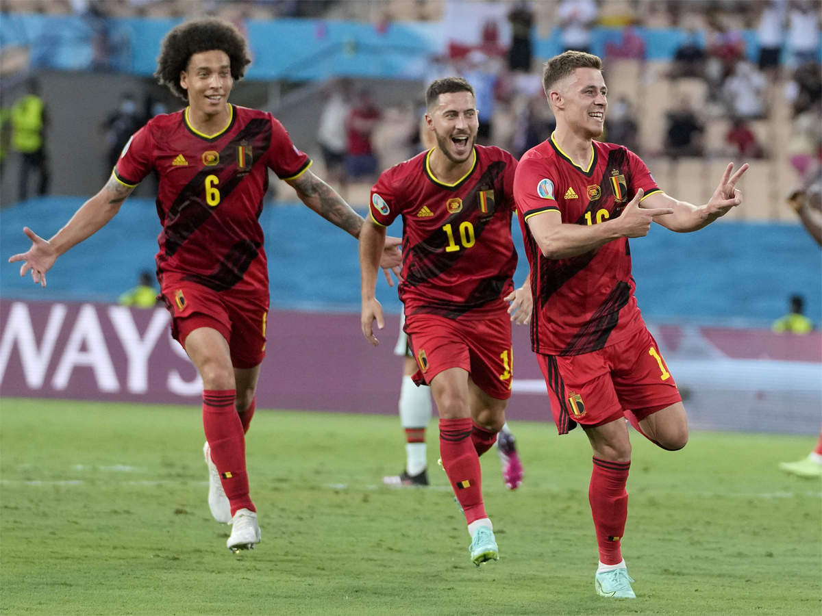 Lịch thi đấu bóng đá EURO 2021 hôm nay 2/7: Thư hùng Bỉ vs Ý