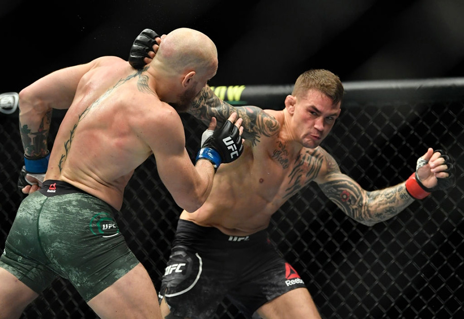 Dustin Poirier: “Đá cao, siết, thiếu gì cách để kết liễu Conor McGregor”