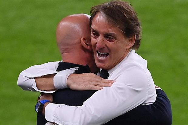 HLV Mancini: Các học trò đã làm được điều phi thường!