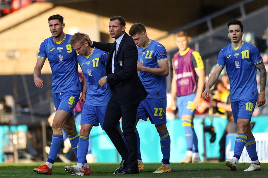 Andriy Shevchenko đã "lột xác" lối đá Ukraine như thế nào?