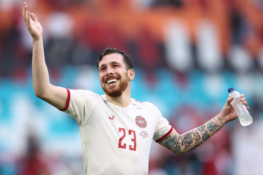 Trực tiếp CH S&eacute;c vs Đan Mạch: Soucek so t&agrave;i Hojbjerg