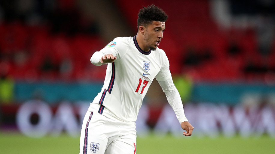 Tân binh Manchester United Jadon Sancho: Đừng ai nhắc đến MU vào lúc này!