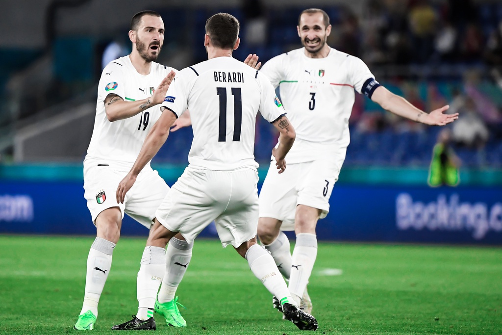 Trực tiếp b&oacute;ng đ&aacute; &Yacute; vs T&acirc;y Ban Nha, b&aacute;n kết EURO 2021
