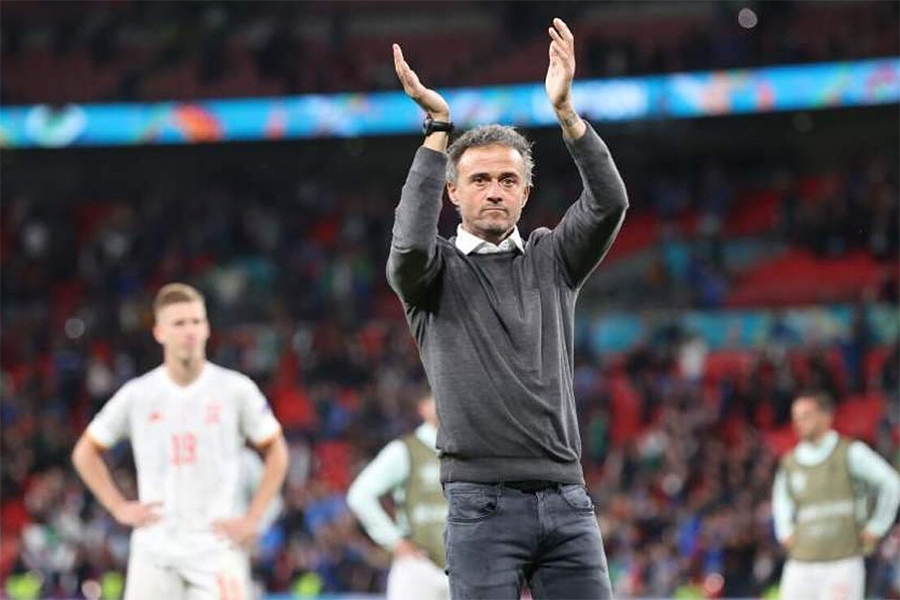 Thua trận, Luis Enrique vẫn ca ngợi Pedri v&agrave; 