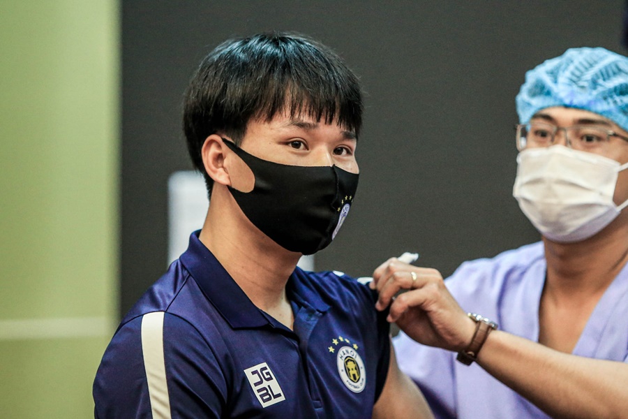 AFC Cup hủy, Hà Nội và Sài Gòn trút bỏ gánh nặng